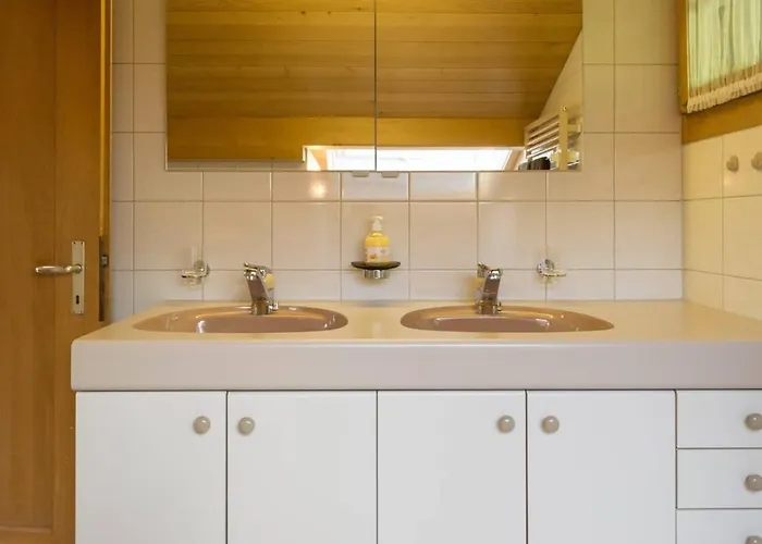 度假居 Duplex Flat - Amazing With Pond