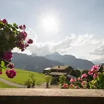 Nyaraló Duplex Flat - Amazing With Pond *